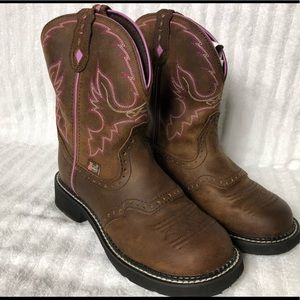NEW - Women’s Western Justin Boots (Brown w/Pink)